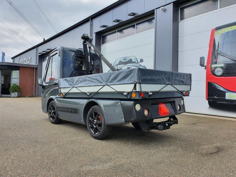 Vehicle Image 14