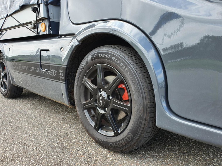 Vehicle Image 19