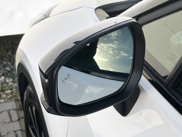 Vehicle Image 31
