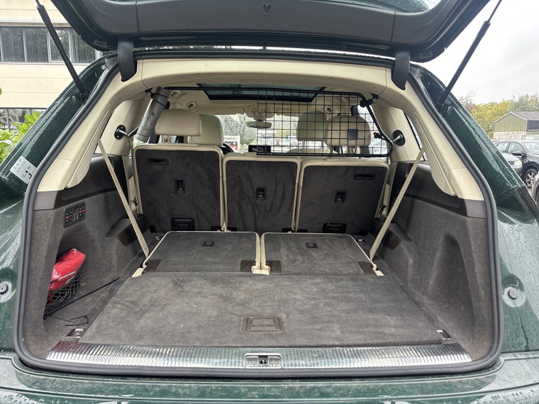 Vehicle Image 33