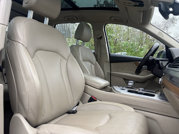 Vehicle Image 39