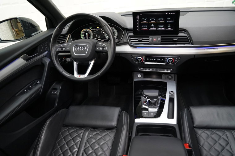 Vehicle Image 40