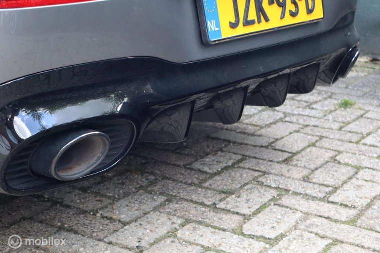 Vehicle Image 36