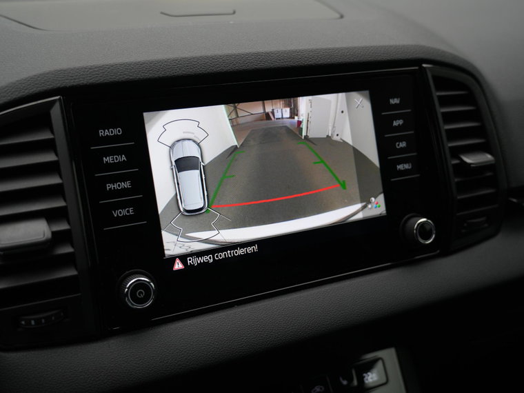 Vehicle Image 19