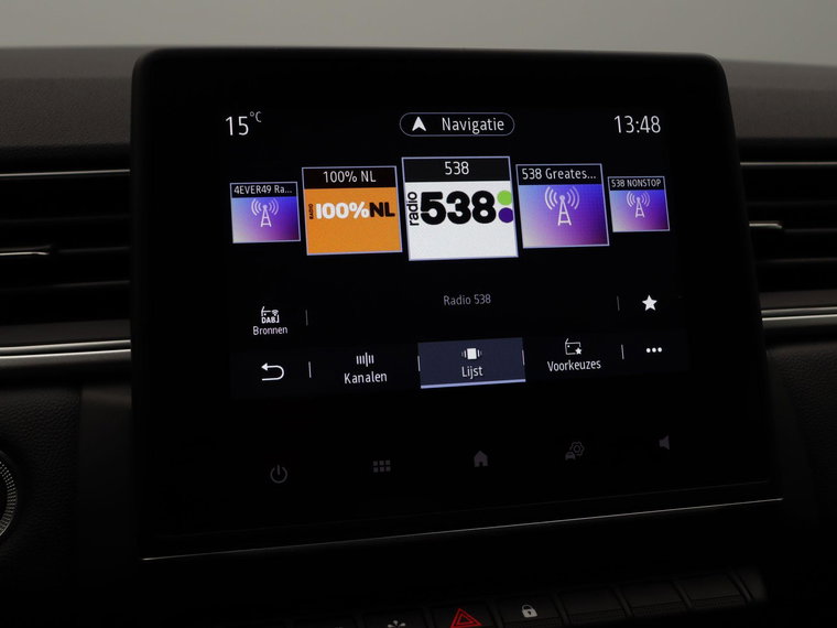 Vehicle Image 35