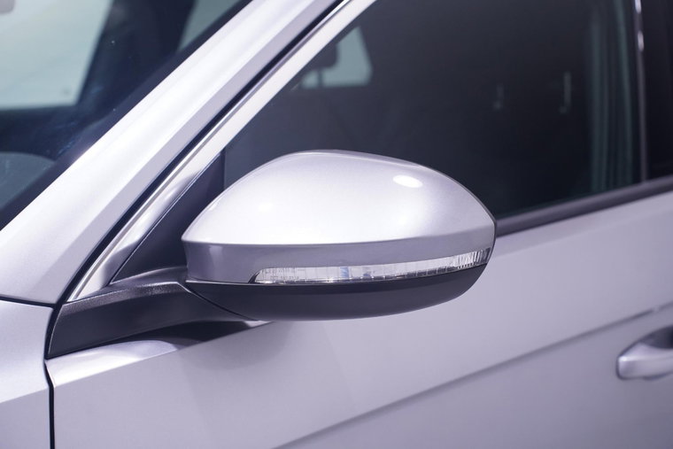 Vehicle Image 22