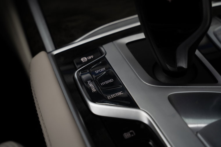 Vehicle Image 35