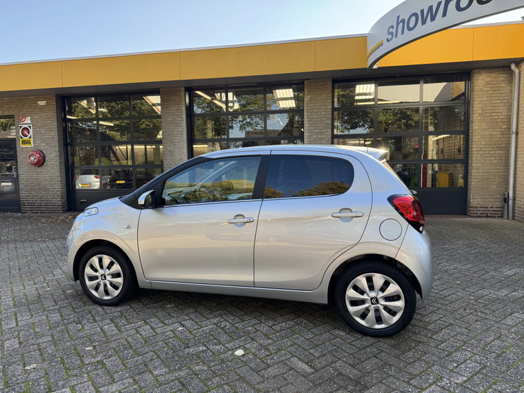 Vehicle Image 15