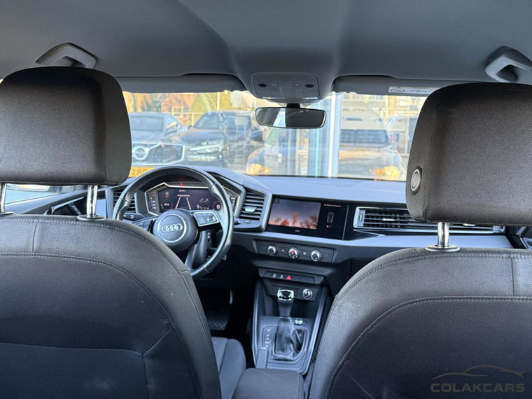 Vehicle Image 39