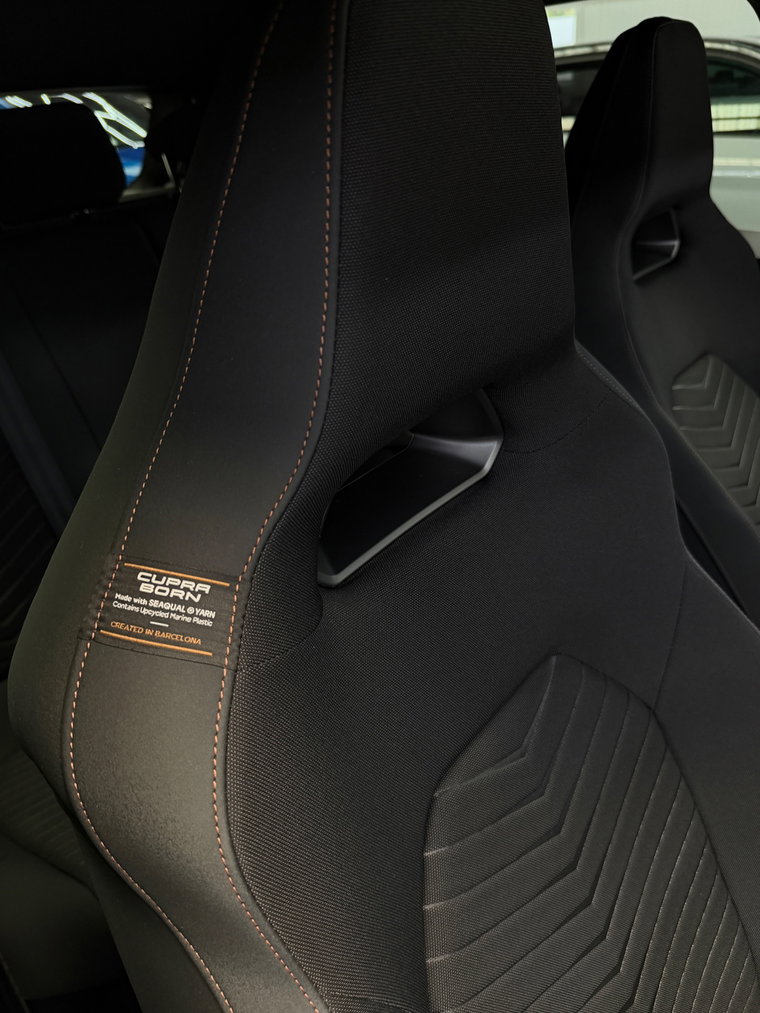 Vehicle Image 39