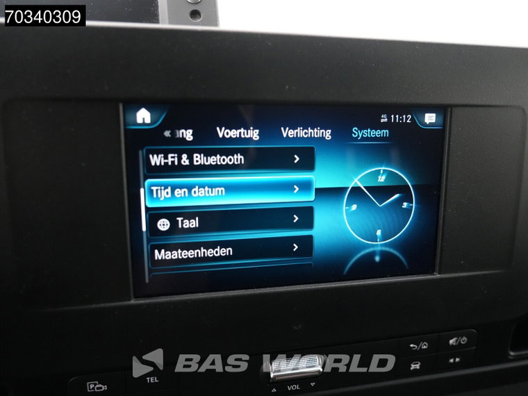 Vehicle Image 33
