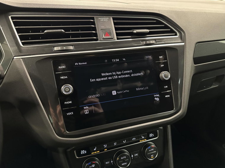 Vehicle Image 52