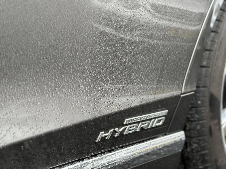 Vehicle Image 30