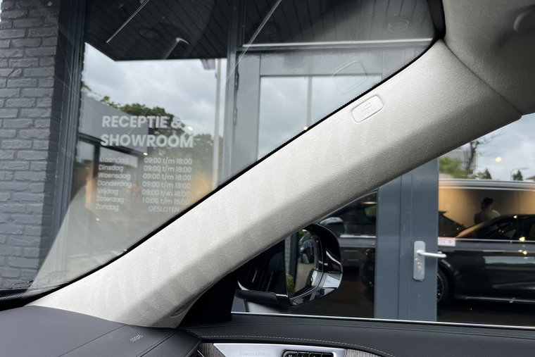 Vehicle Image 31