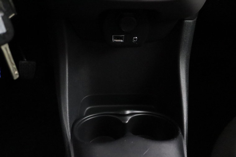 Vehicle Image 22