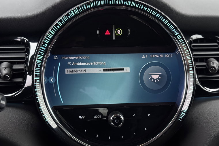 Vehicle Image 37