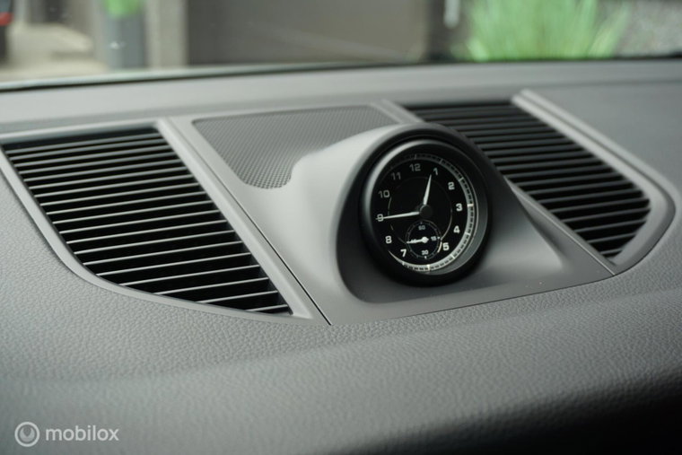 Vehicle Image 39