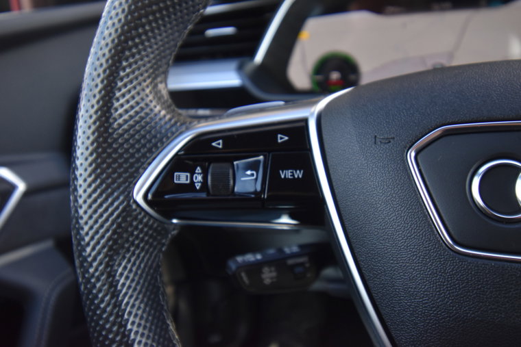 Vehicle Image 47