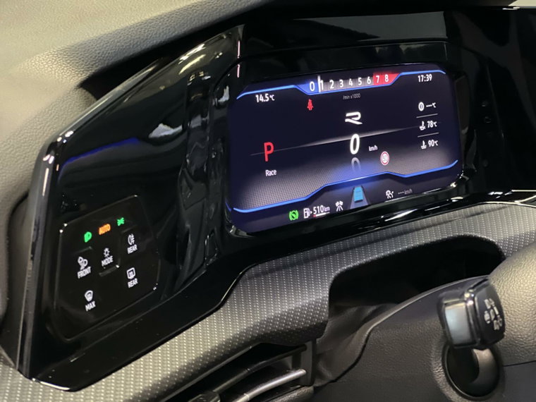 Vehicle Image 22