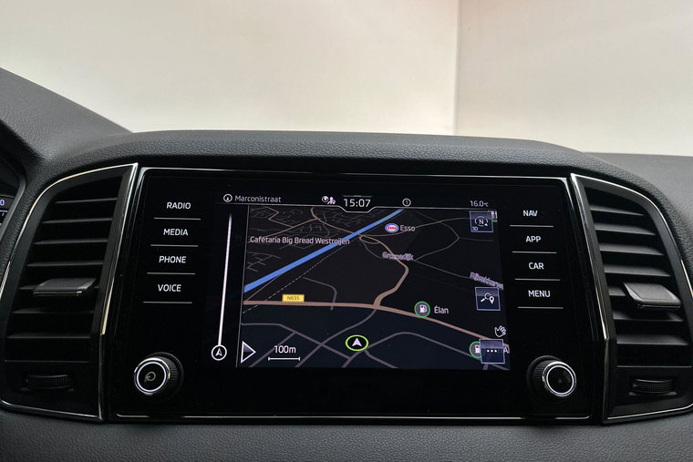 Vehicle Image 23