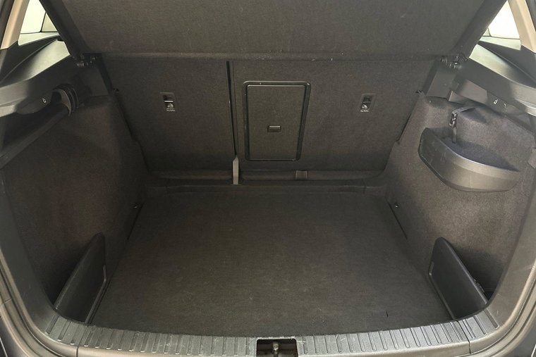 Vehicle Image 31