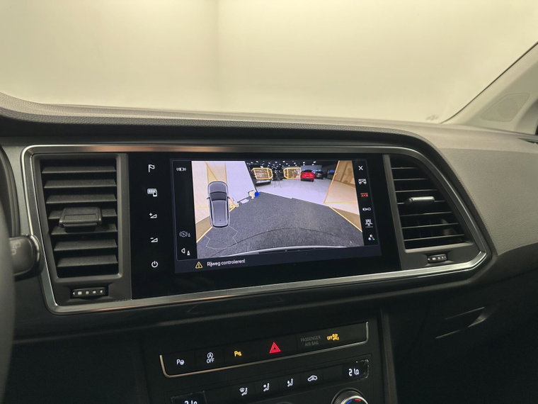 Vehicle Image 39