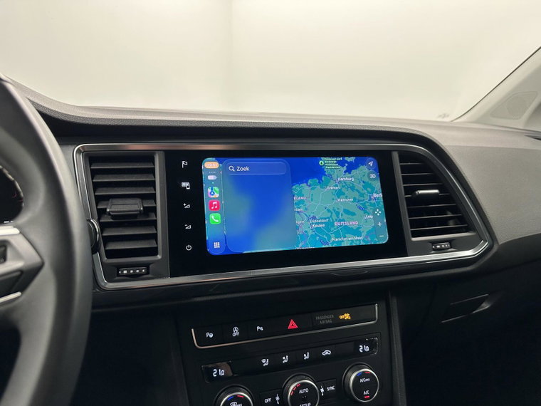 Vehicle Image 42