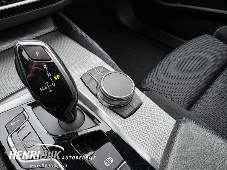 Vehicle Image 38