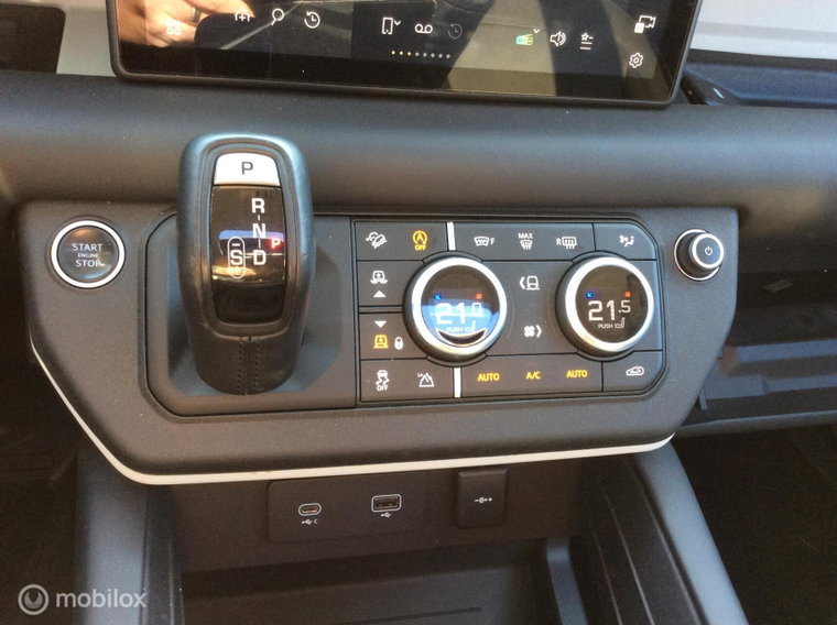 Vehicle Image 26