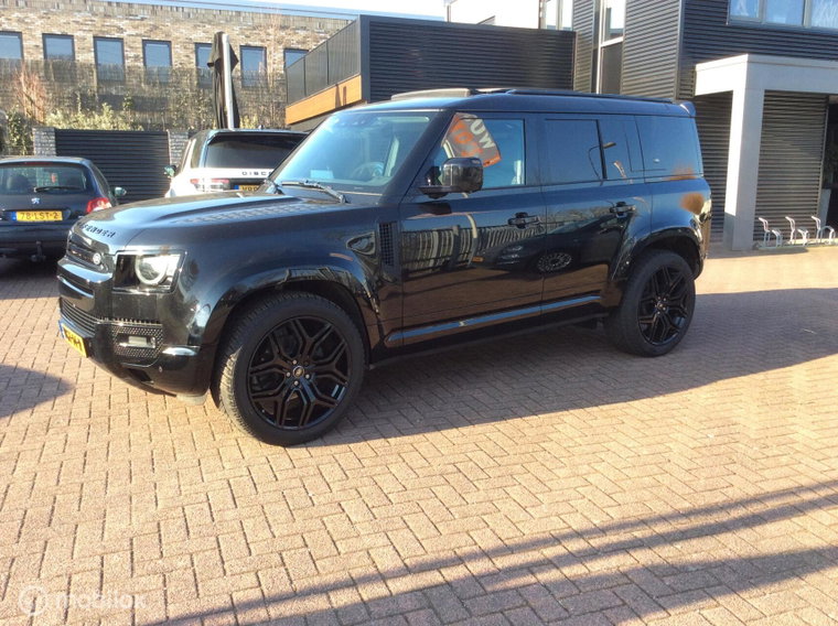 Vehicle Image 40