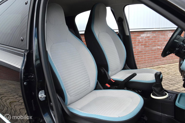 Vehicle Image 31
