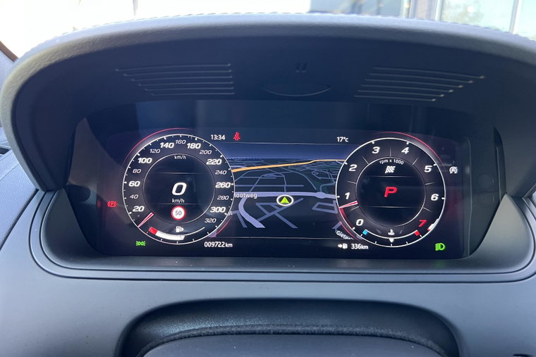 Vehicle Image 19
