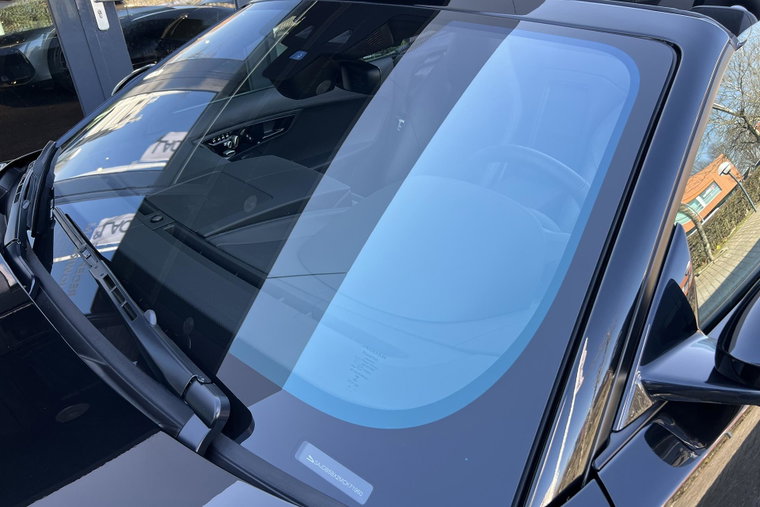 Vehicle Image 38