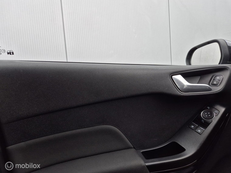Vehicle Image 47