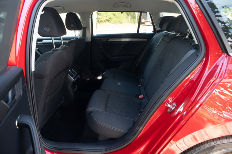 Vehicle Image 37