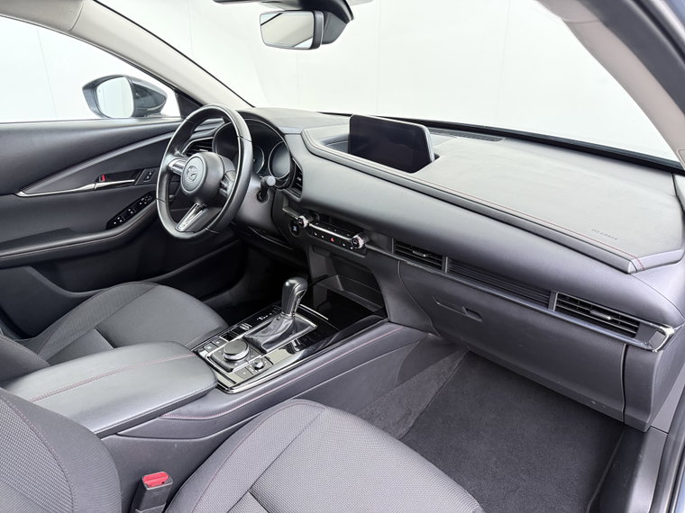 Vehicle Image 37