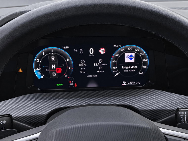 Vehicle Image 19