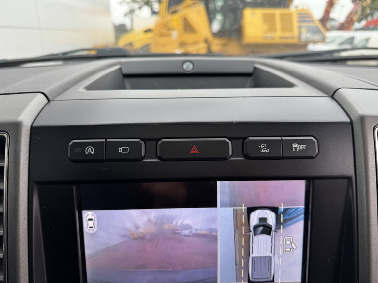 Vehicle Image 22