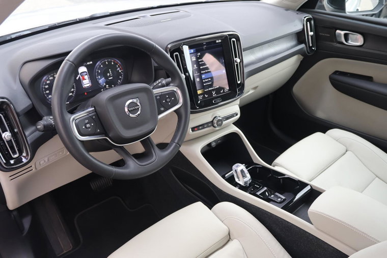 Vehicle Image 20