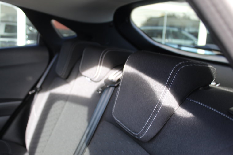 Vehicle Image 33