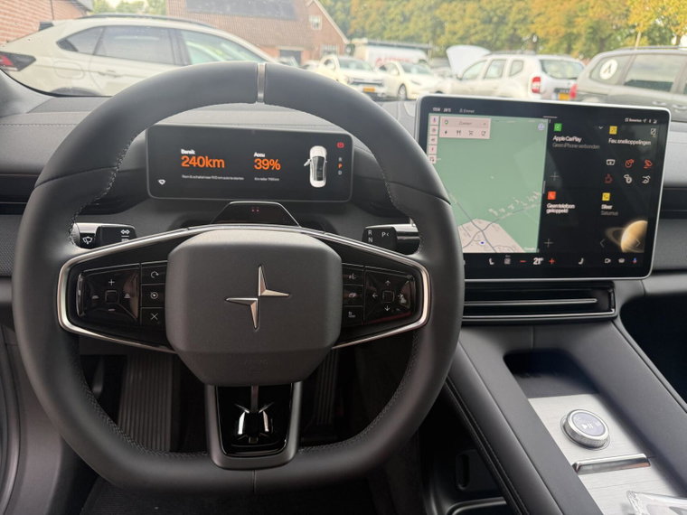 Vehicle Image 22