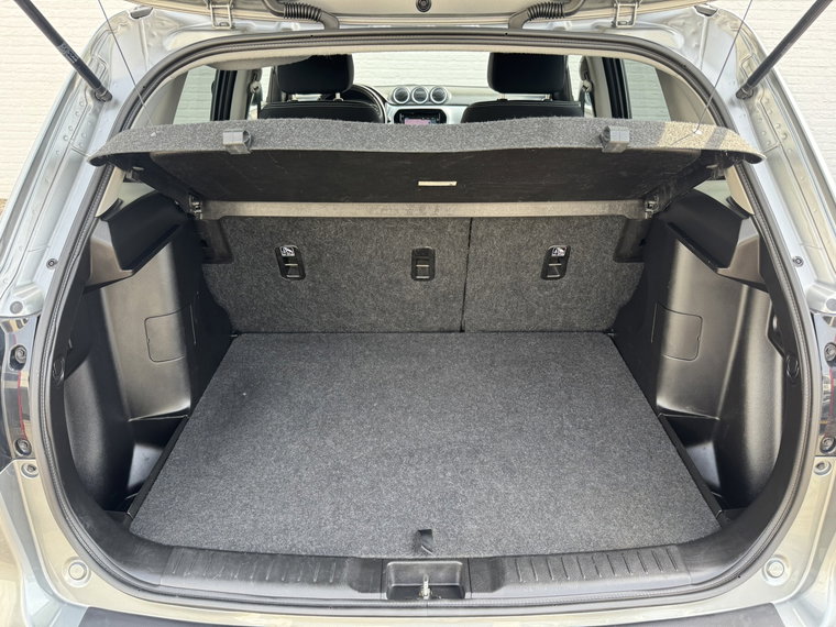 Vehicle Image 22