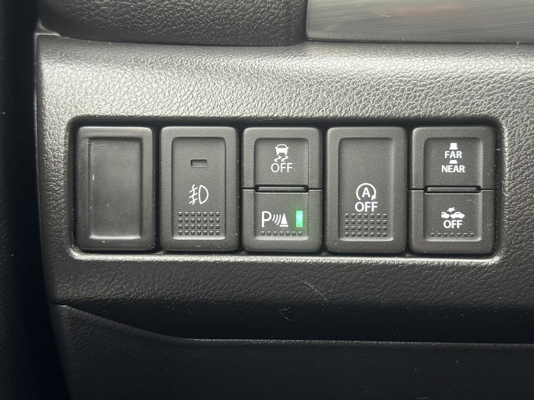 Vehicle Image 28