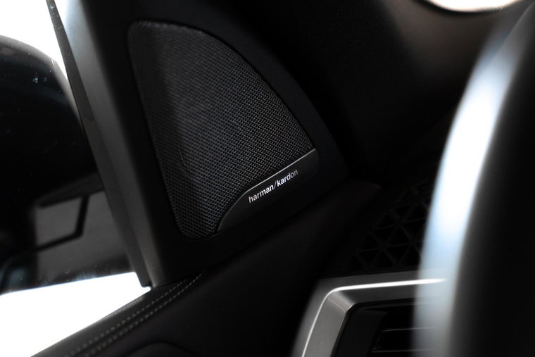 Vehicle Image 48