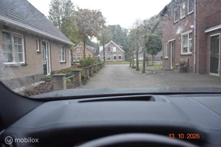 Vehicle Image 27