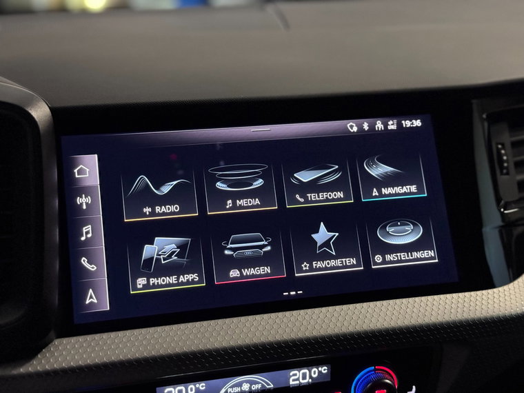 Vehicle Image 20