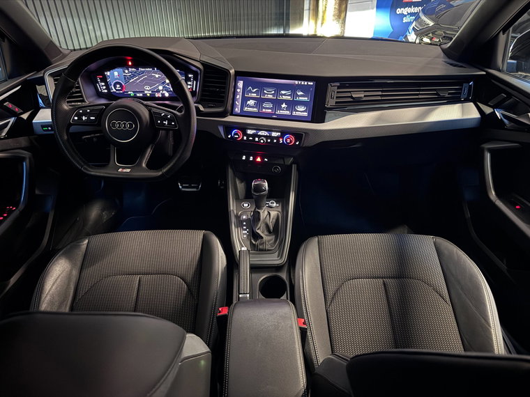 Vehicle Image 37