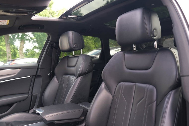 Vehicle Image 20