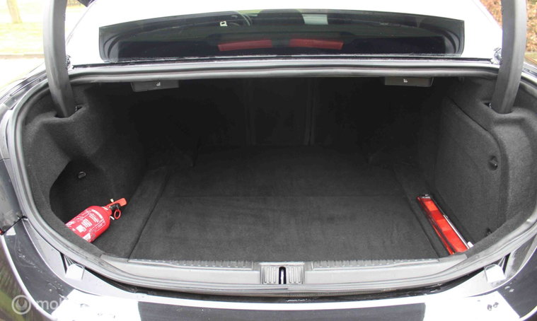 Vehicle Image 40