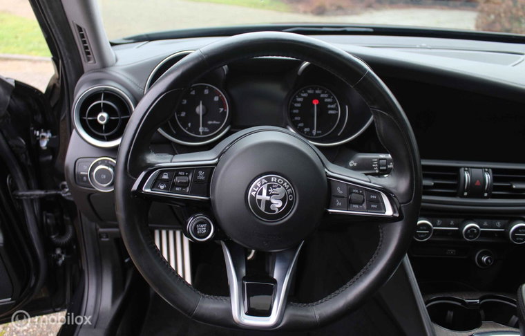 Vehicle Image 53